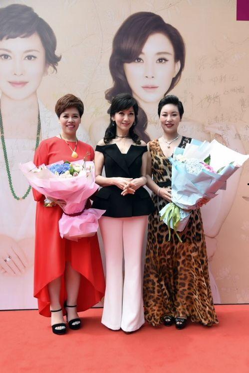 高青莎蔓莉莎最新爆料,揭秘娱乐圈不为人知的秘密!” 第1张 高青莎蔓莉莎最新爆料,揭秘娱乐圈不为人知的秘密!” 第1张